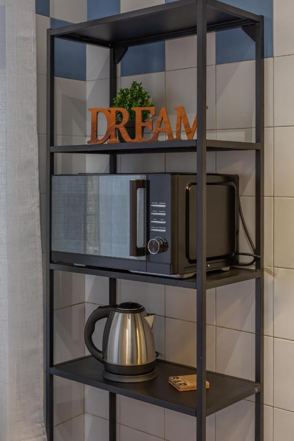 Imperium House - Appartamento Con Giardino Privato, 3 Minuti Da Metro Piazza Bologna, A-C, روما المظهر الخارجي الصورة